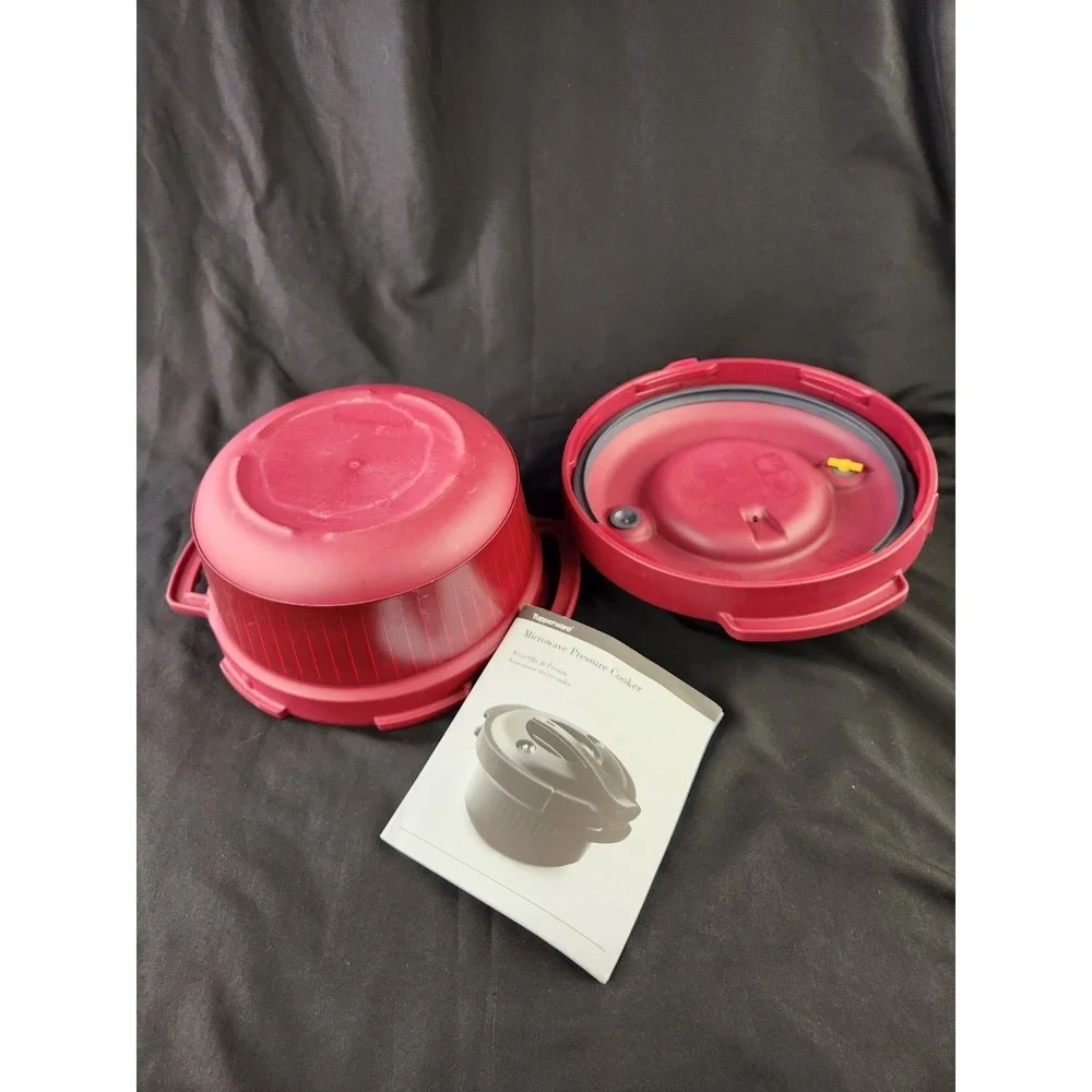 Tupperware Microwave Pressure Cooker 3 Qt/3L with Lid Burgundy Steam Pot